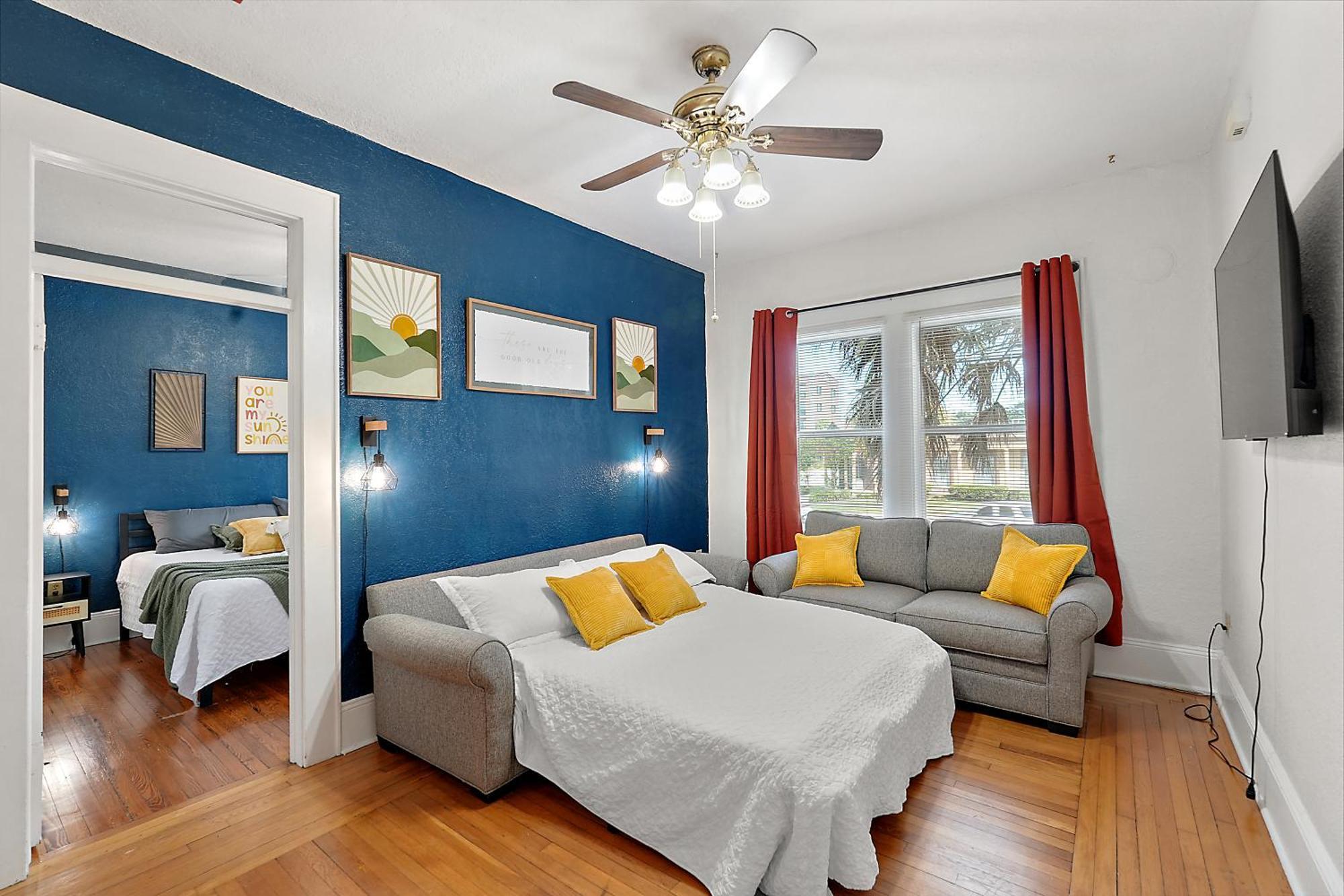Downtown Den-King Bed~Heart Of Eustis~Queen Sleeper~Upstairs~Bright & Happy Eksteriør bilde